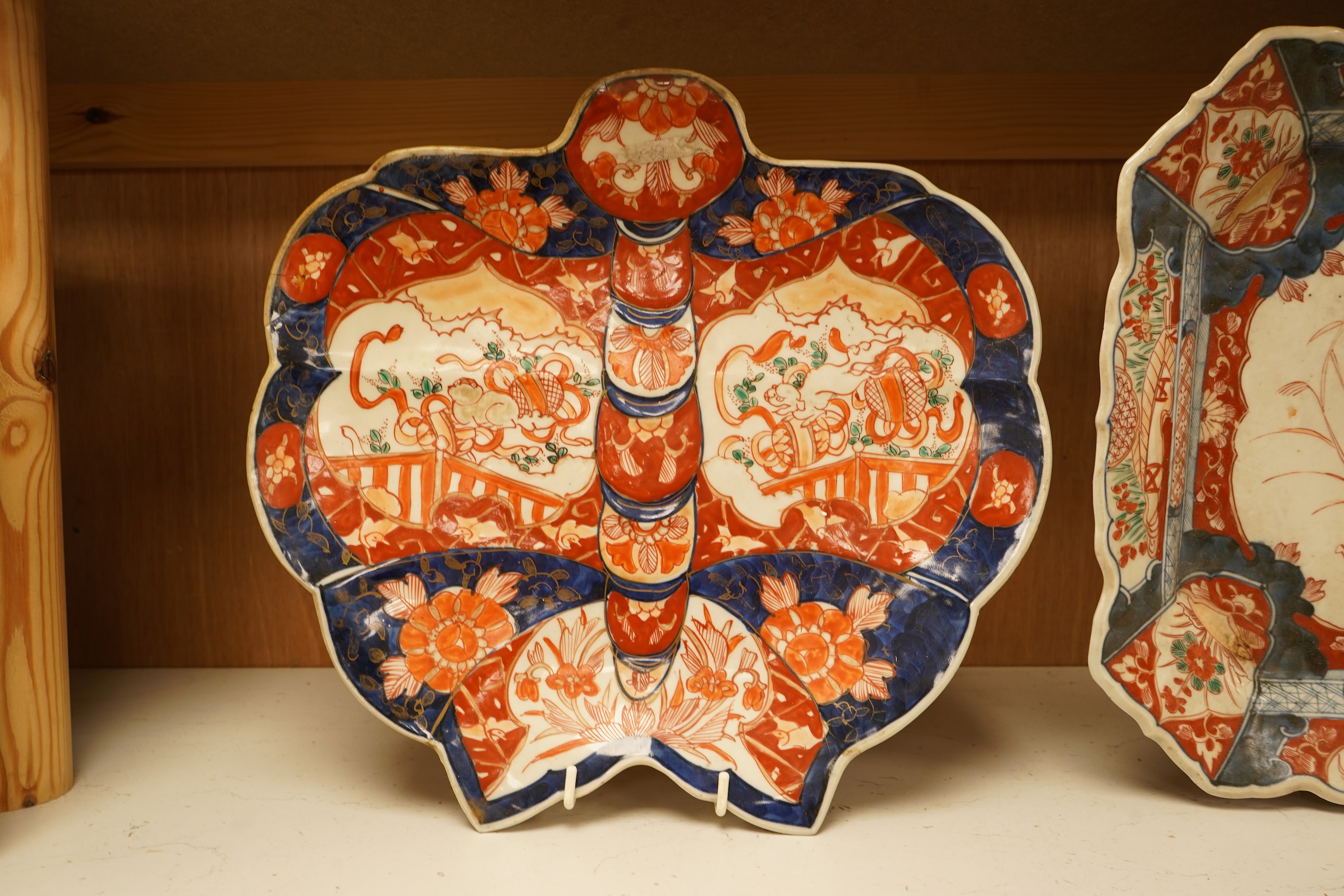 Two large Japanese Imari dishes, 19th century, to include one designed as an insect, largest 32cm wide